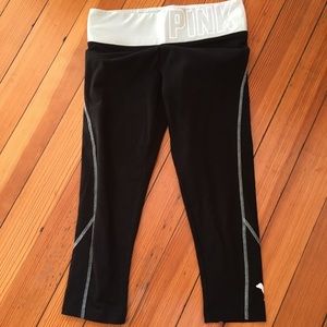 Victoria Secret Pink crop yoga pants